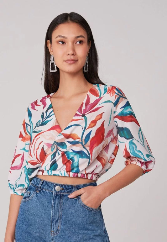 NiloBerry Tropical printed V-neck, crop top